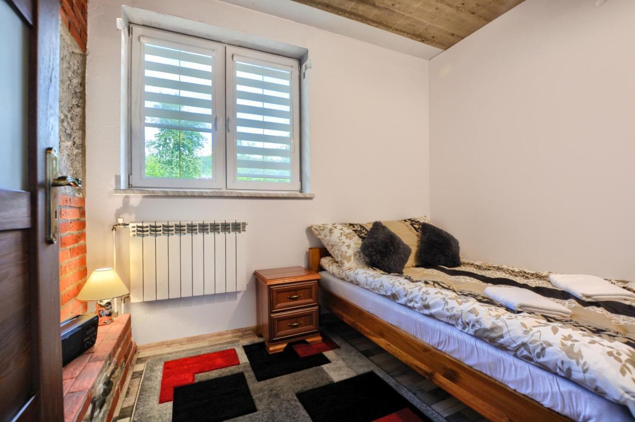 Ceglany Apartament Ustrzyki Dolne Exterior foto