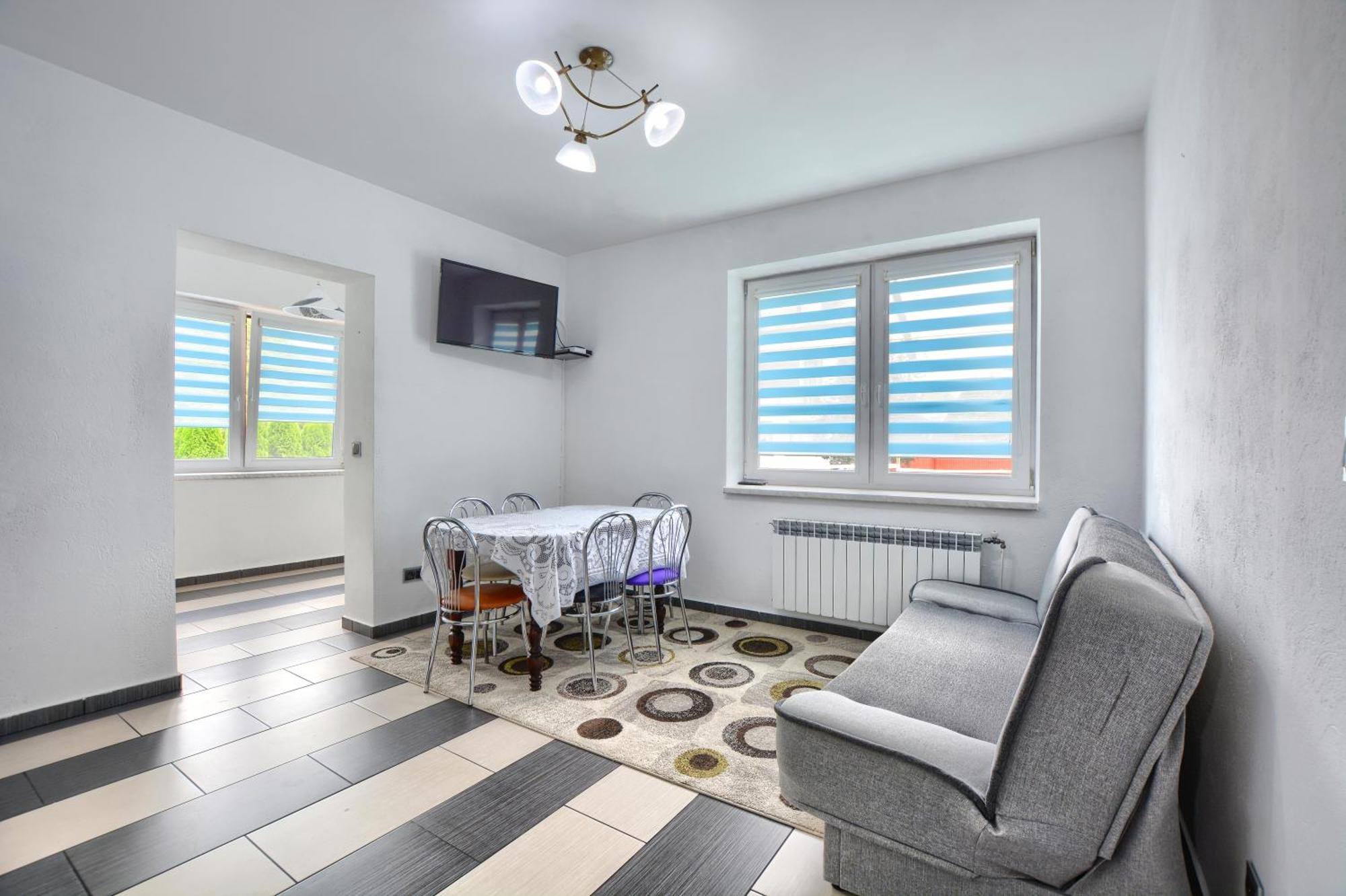 Ceglany Apartament Ustrzyki Dolne Exterior foto